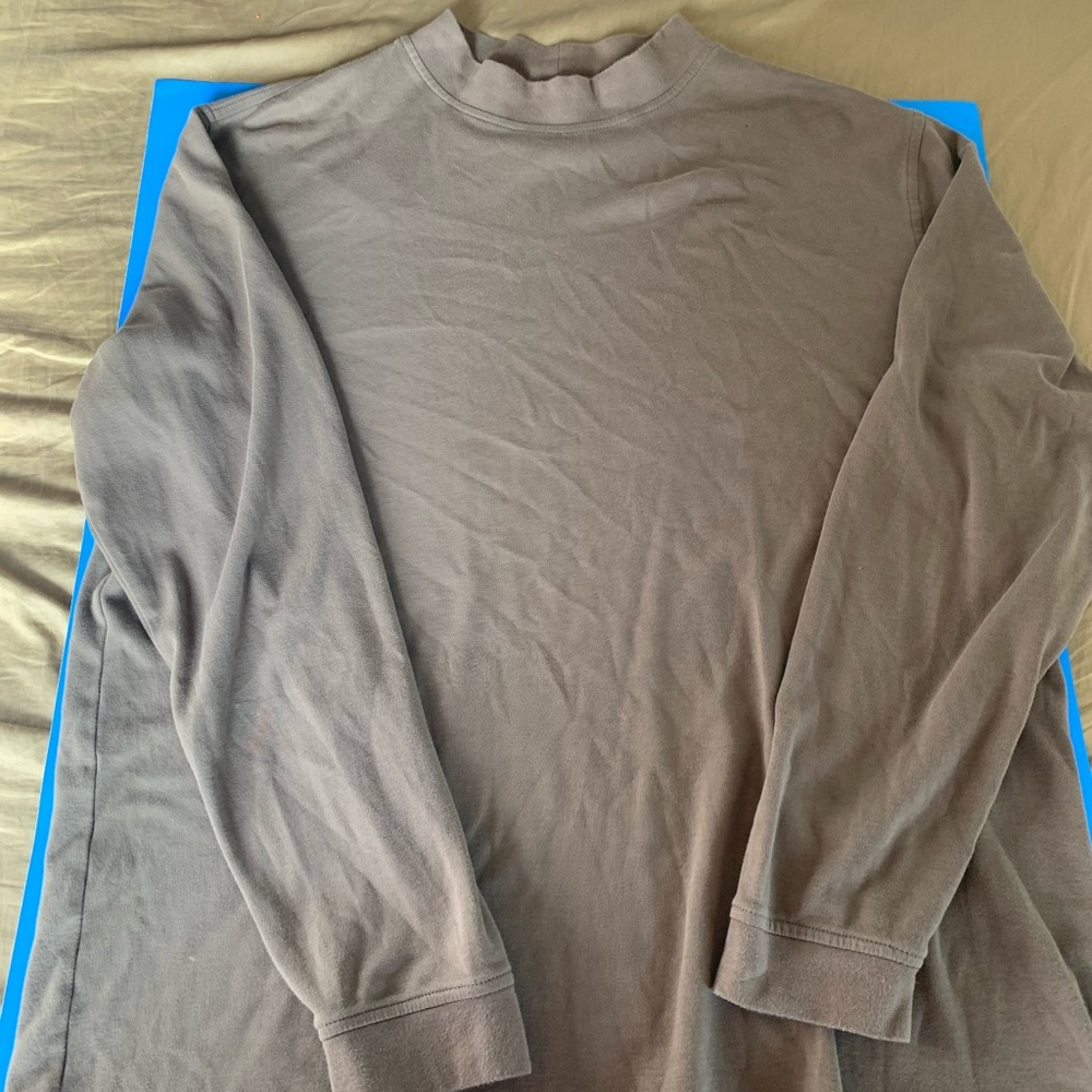 CROFT&BARROW BEIGE SLIGHT TURTLENECK